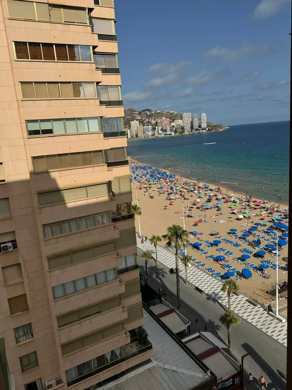 3-bedroom Flat In Benidorm, Spain (130 M²)