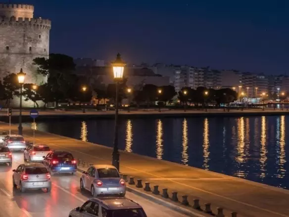 2-bedroom Flat In Center Of Thessaloniki, Greece (140 M²)