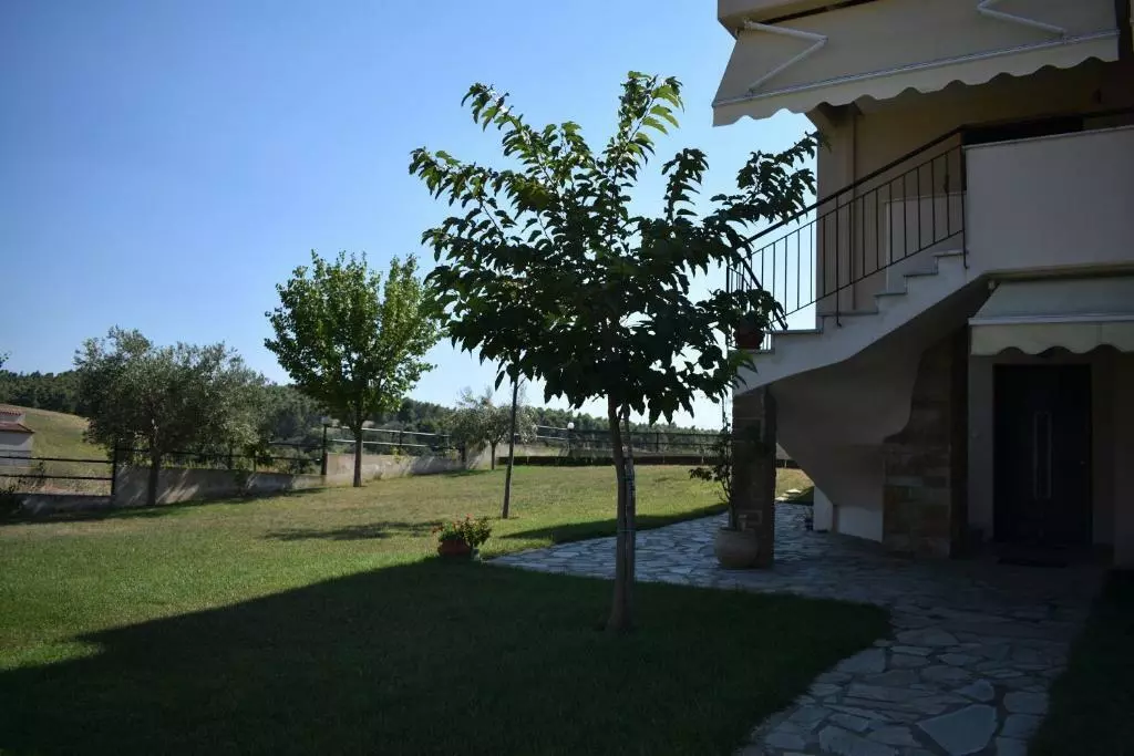4-bedroom Flat In Kassandra, Greece (200 M²)