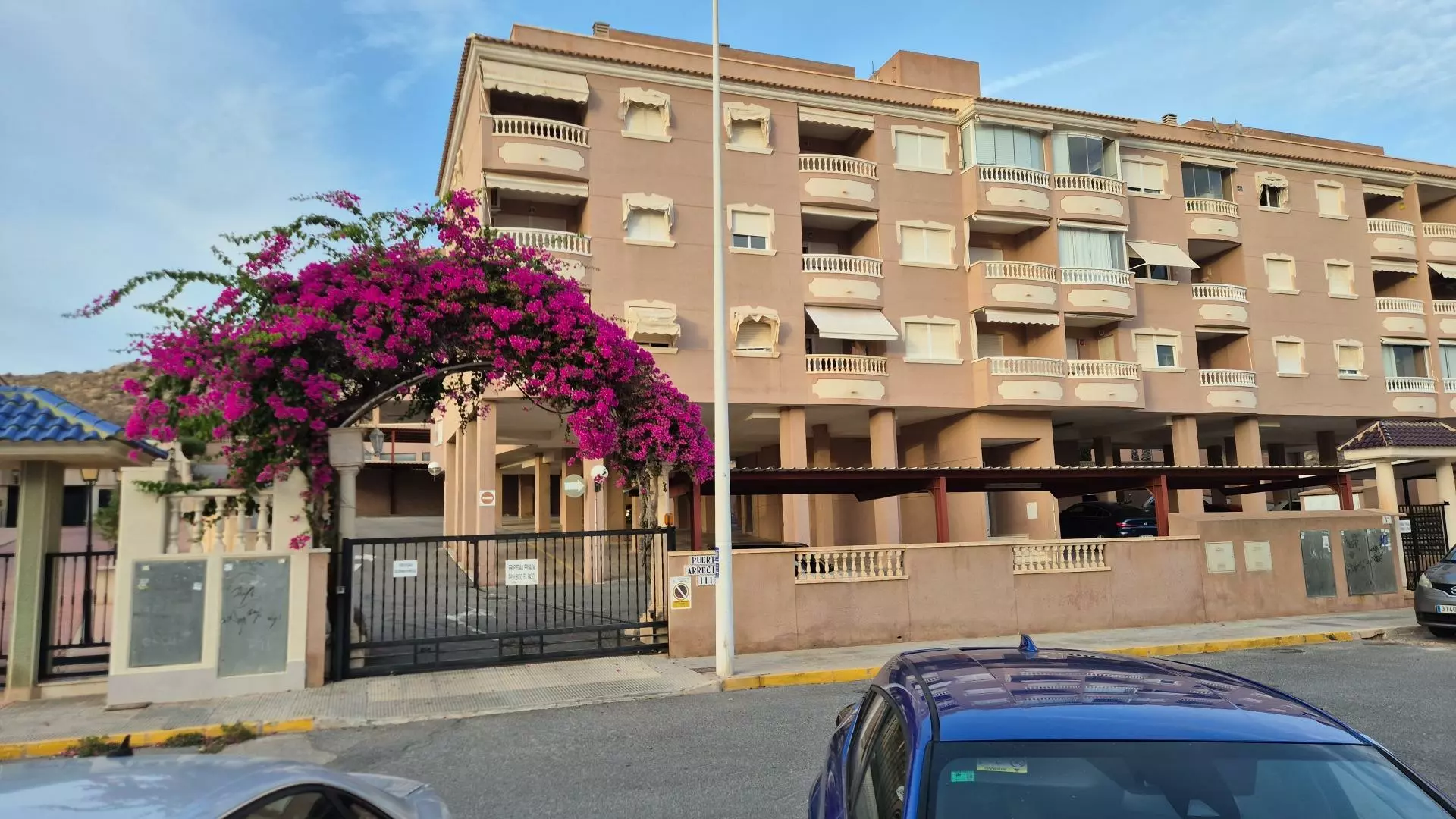 3-bedroom Flat In Santa Pola, Spain (113 M²)