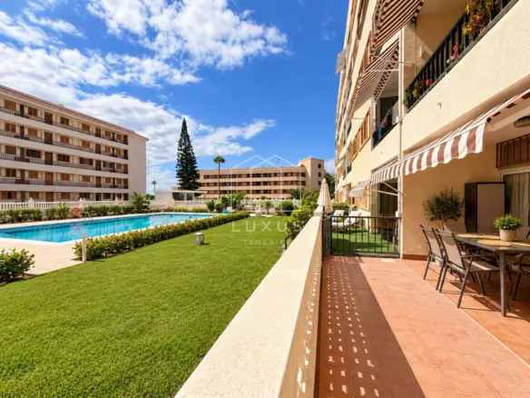 2-bedroom Flat In Arona, Spain (50 M²)