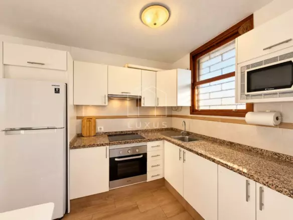 2-bedroom Flat In Arona, Spain (50 M²)