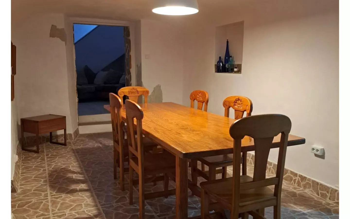 4-bedroom Cave House In Town, Spain (1.012 M² Plot)