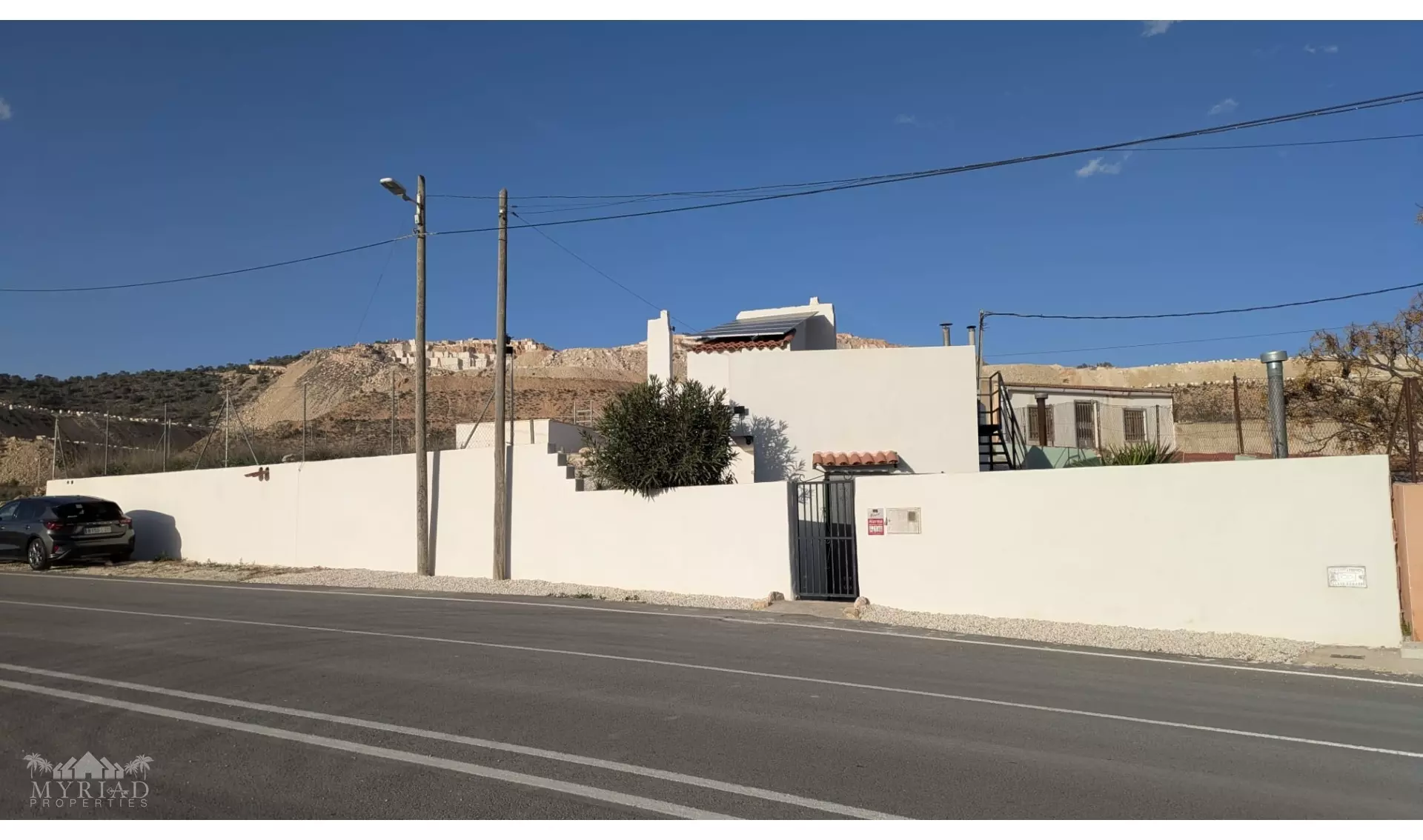 6672_motion_photo_1246262720076344309-f4353a 4-bedroom Cave House In Town, Spain (1.012 M² Plot)