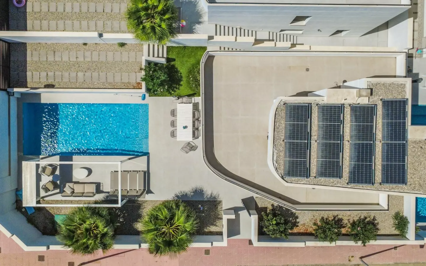 4-bedroom Villa In Rojales, Spain (240 M²)