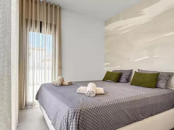 4-bedroom Villa In Rojales, Spain (240 M²)