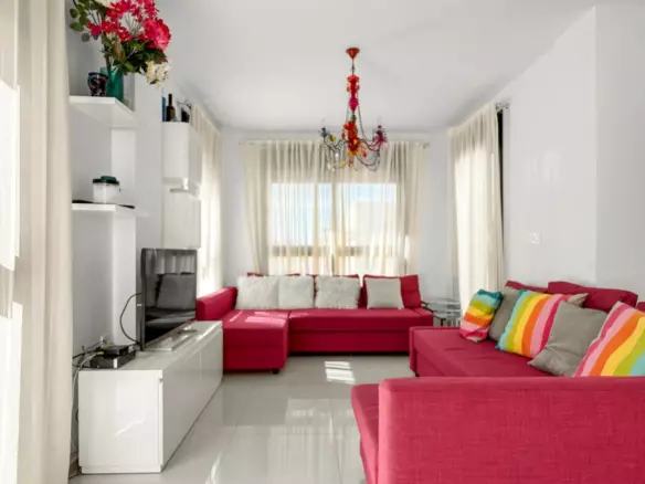 3-bedroom Apartment In Orihuela Costa, Spain (120 M²)