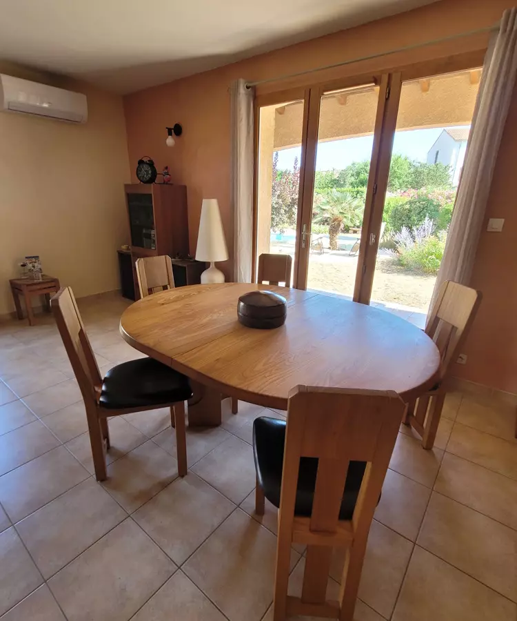 3-bedroom Detached House In Laurens, France (100 M²)