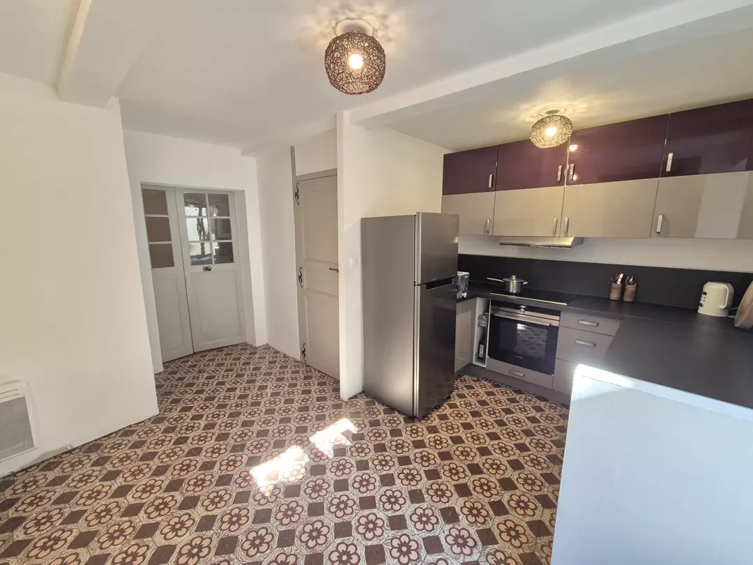 2-bedroom House In Murviel Les Beziers, France (70 M²)