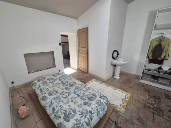 2-bedroom House In Murviel Les Beziers, France (70 M²)