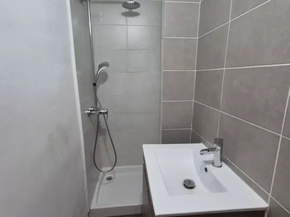 2-bedroom House In Murviel Les Beziers, France (70 M²)