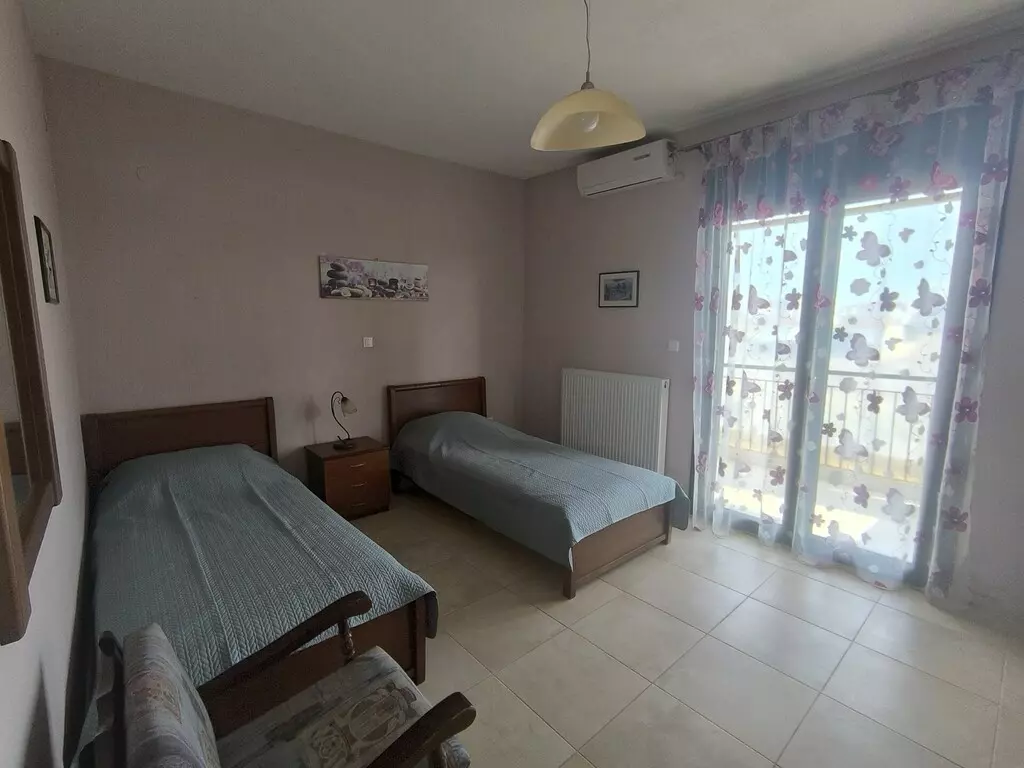 4-bedroom Flat In Kassandra, Greece (200 M²)