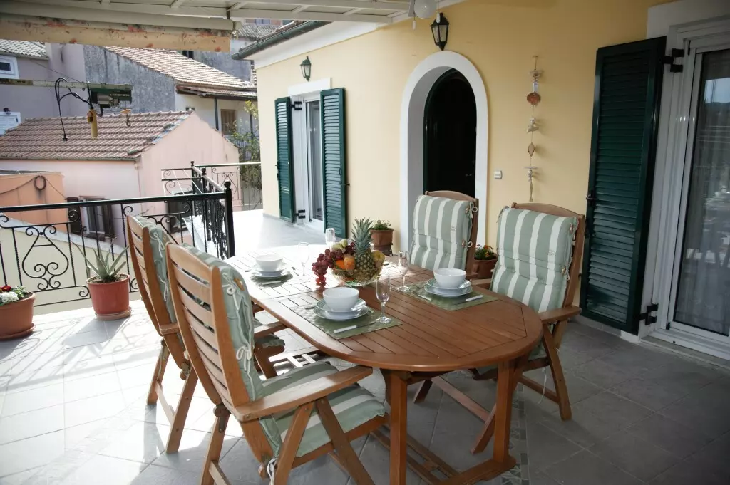 2-bedroom Flat In Corfu, Greece (71 M²)