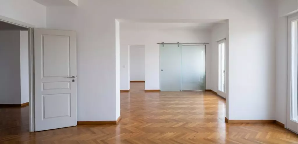 2-bedroom Flat In Center Of Thessaloniki, Greece (140 M²)
