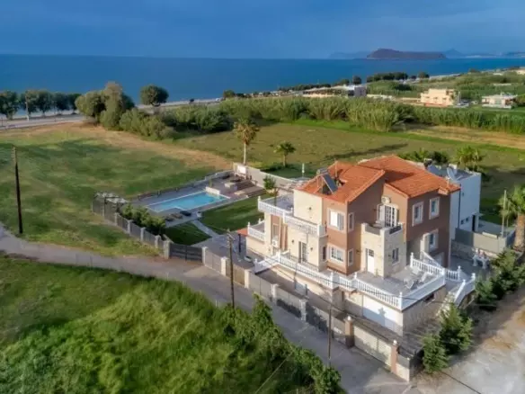 Villa In Platanias, Greece (480 M²)