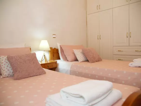 2-bedroom Flat In Corfu, Greece (71 M²)