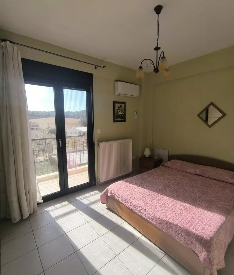 4-bedroom Flat In Kassandra, Greece (200 M²)
