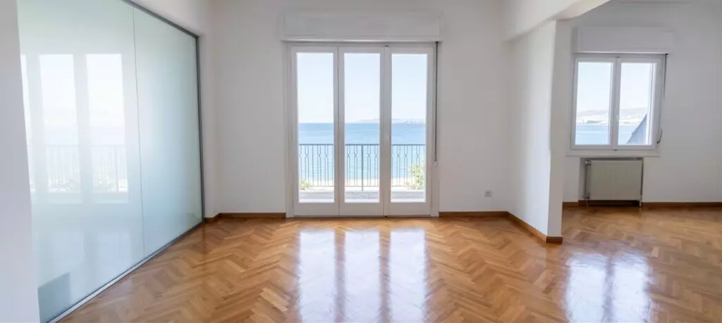 2-bedroom Flat In Center Of Thessaloniki, Greece (140 M²)