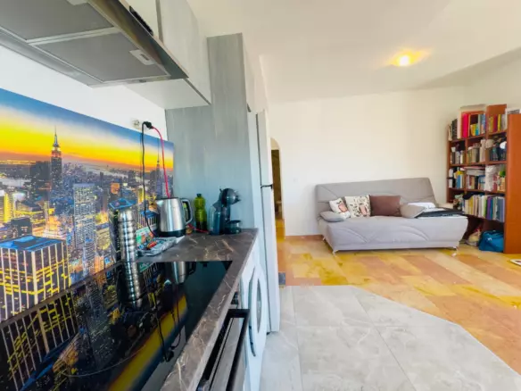 2-bedroom Property In Torrevieja, Spain (65 M²)