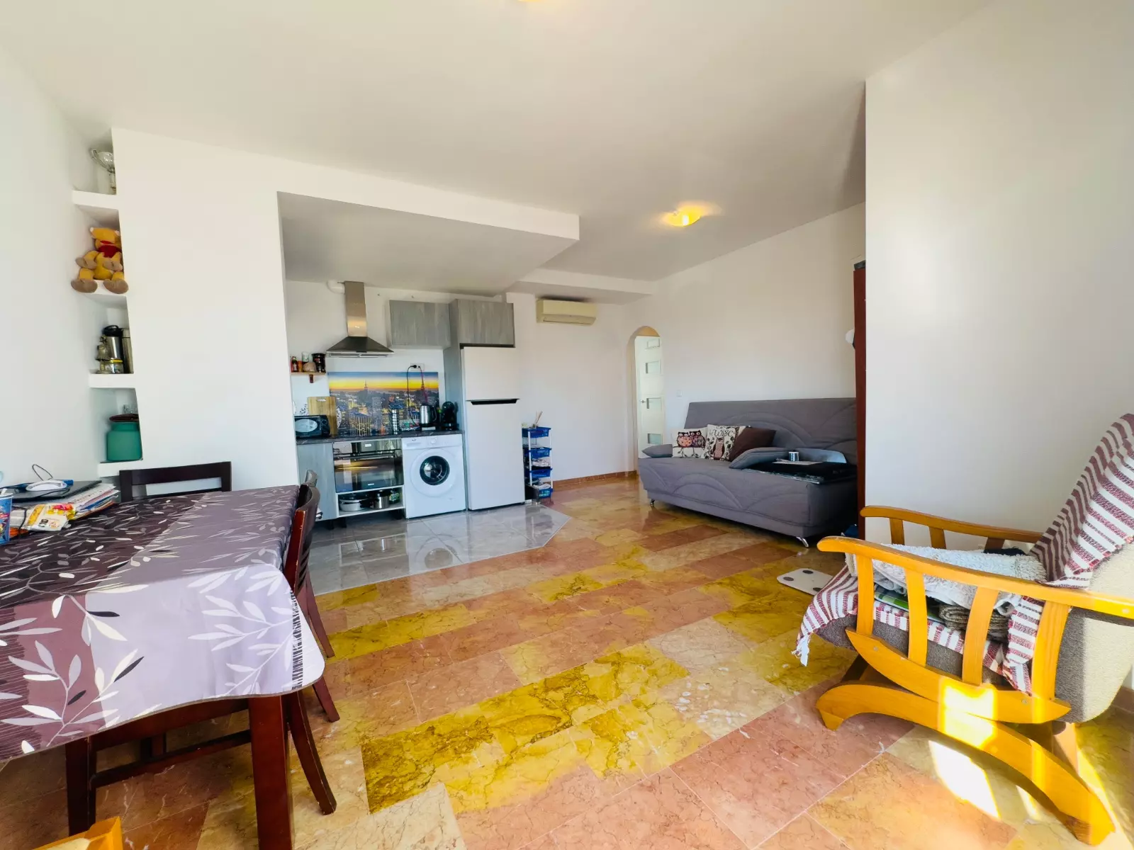 o_1jmam4f3k1l6j10g61lnk113a1bc92d-abbf5d 2-bedroom Property In Torrevieja, Spain (65 M²)