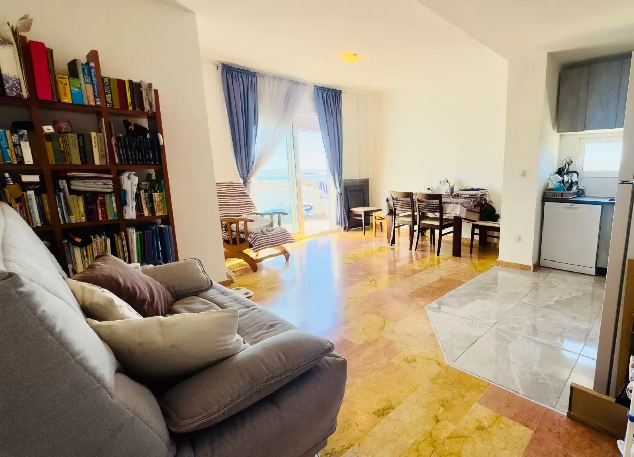 2-bedroom Property In Torrevieja, Spain (65 M²)