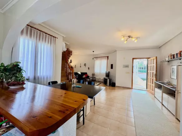 3-bedroom Villa In Rojales, Spain (141 M²)