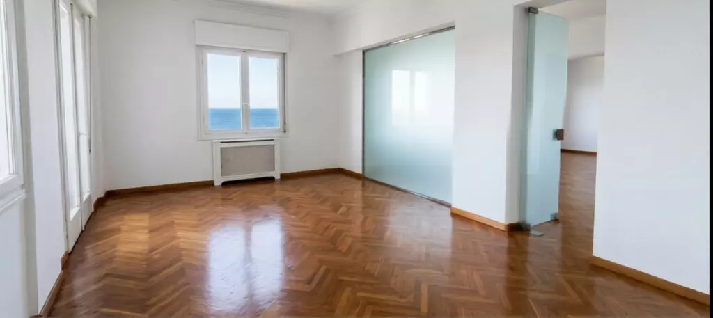 2-bedroom Flat In Center Of Thessaloniki, Greece (140 M²)