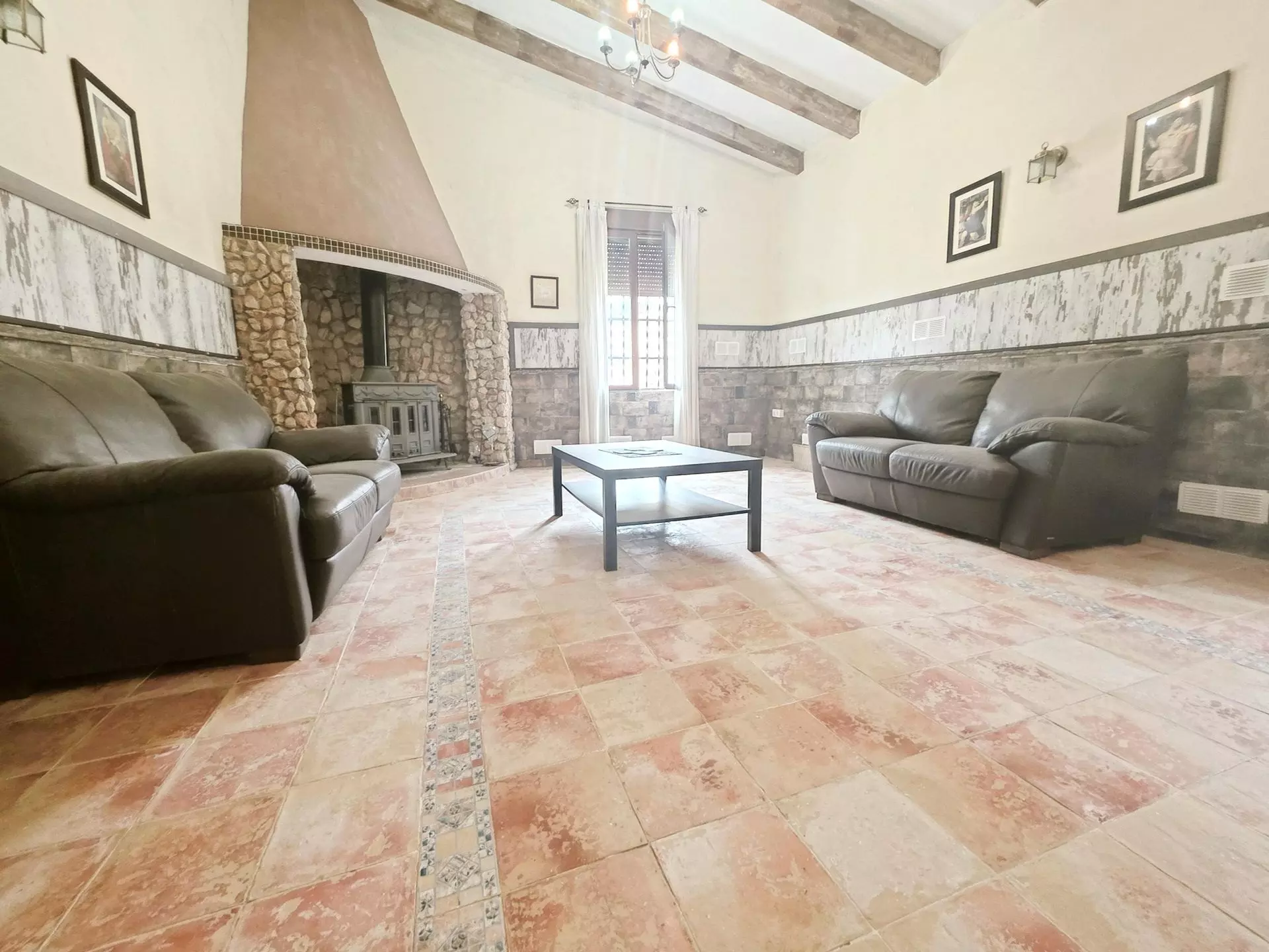 5-bedroom Country House In La Romana, Spain (378 M²)