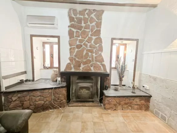 5-bedroom Country House In La Romana, Spain (378 M²)