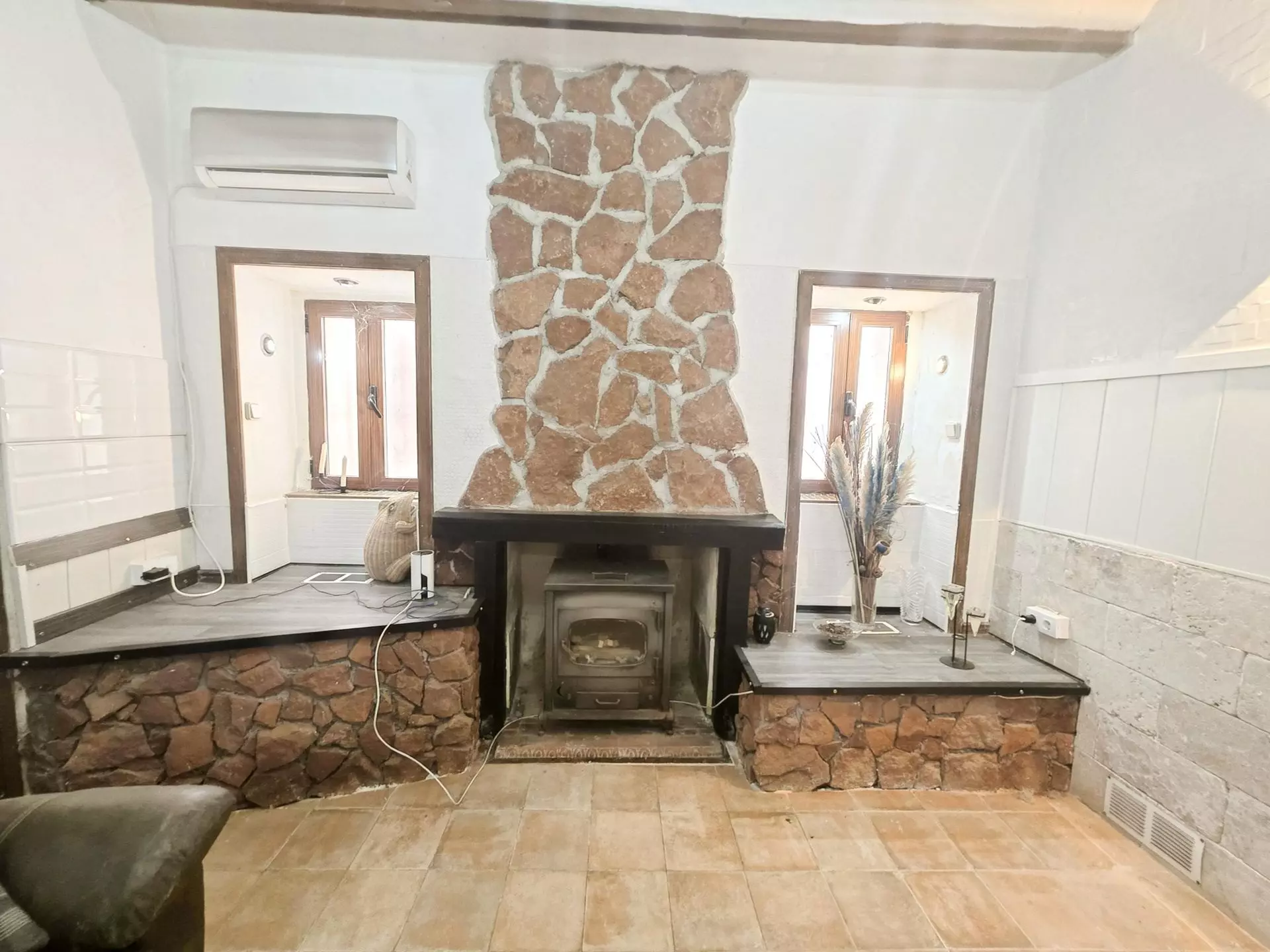 5-bedroom Country House In La Romana, Spain (378 M²)
