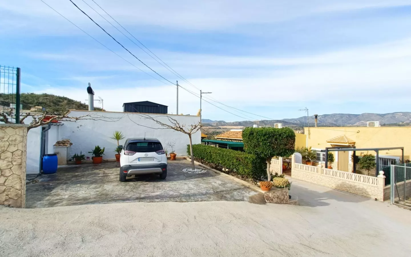 3-bedroom Country House In Barinas, Spain (116 M²)
