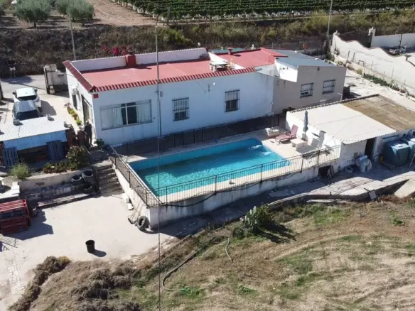 4-bedroom Detached Villa In La Romana, Spain (153 M²)