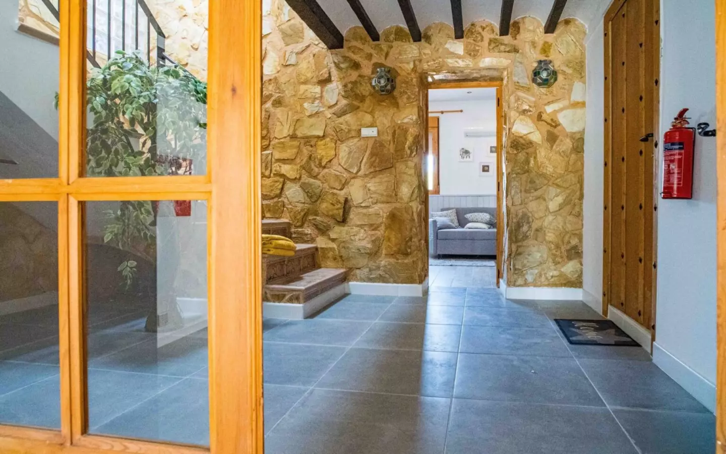 5-bedroom Country House In Pinoso, Spain (490 M²)