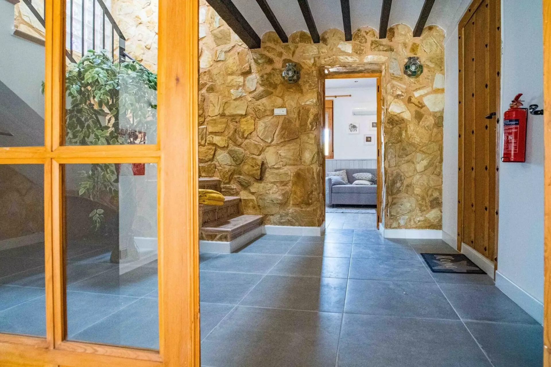 w_photo-ad9kkxhpcrlhkdo0bufjs-1536×1024-b63262 5-bedroom Country House In Pinoso, Spain (490 M²)