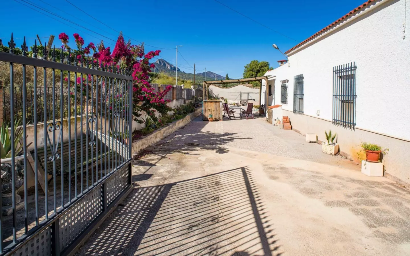 4-bedroom Detached Villa In La Romana, Spain (153 M²)