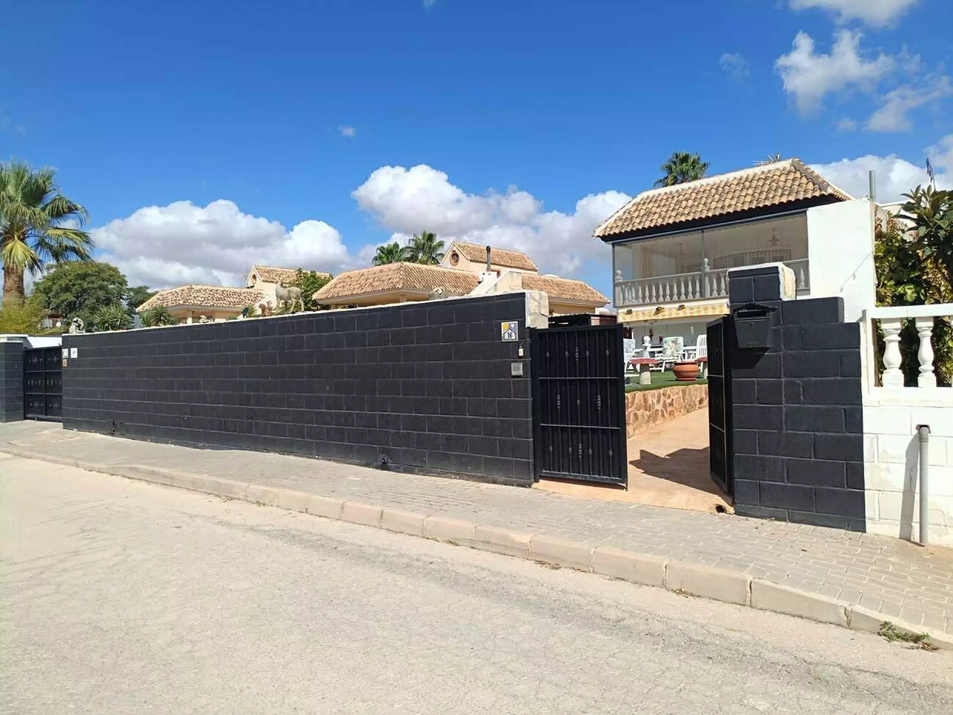 4-bedroom Detached Villa In Fortuna, Spain (273 M²)