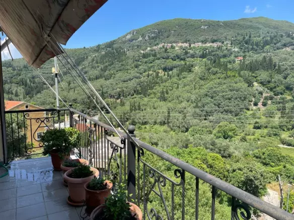 2-bedroom Flat In Corfu, Greece (71 M²)