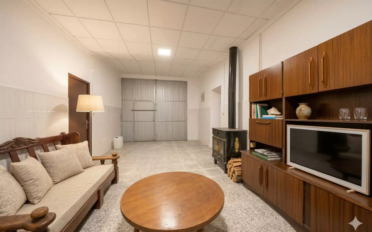 3-bedroom Country House In Crevillent, Spain (847 M²)