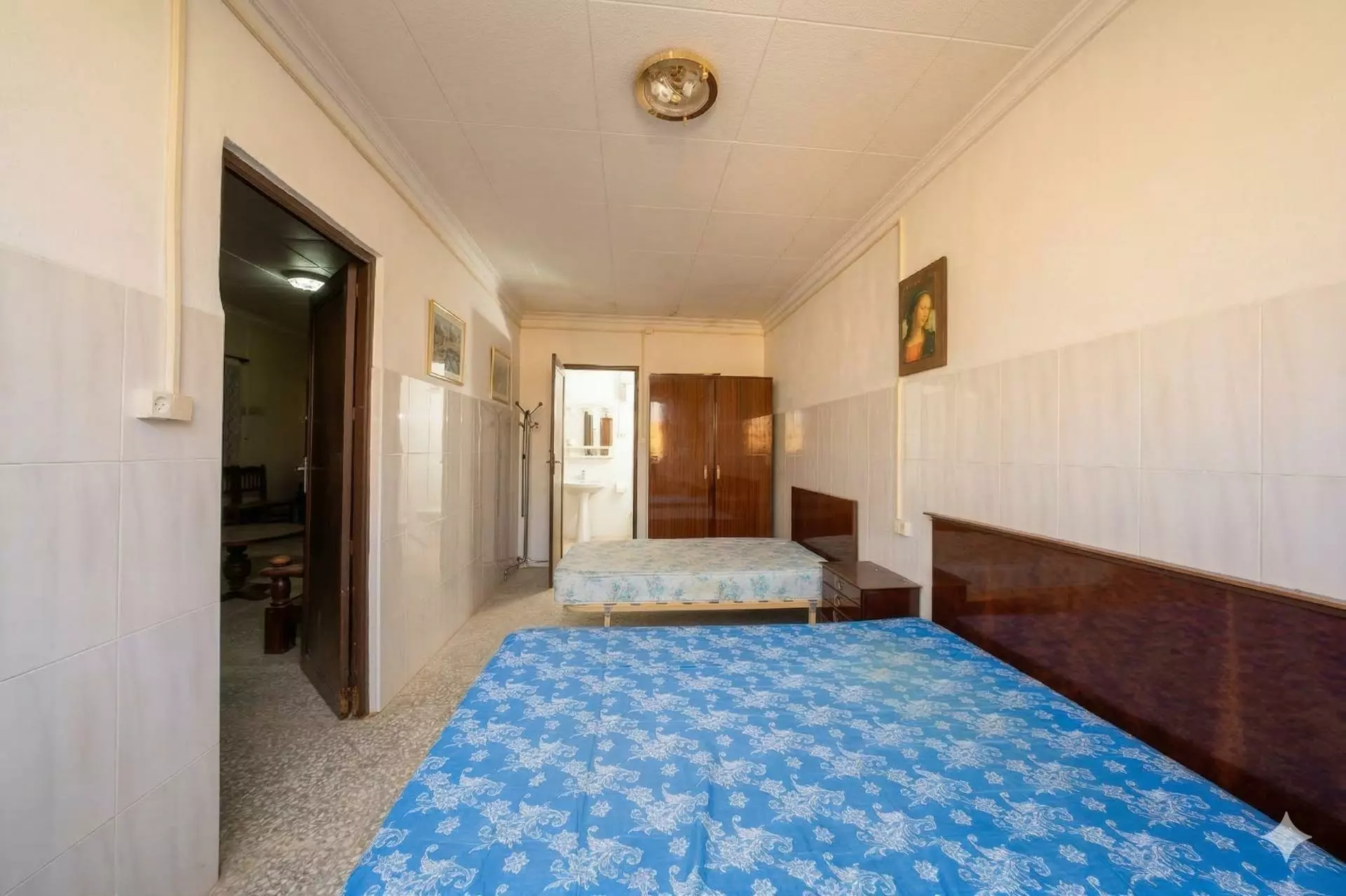 1-14-e7c7d0 3-bedroom Country House In Crevillent, Spain (847 M²)