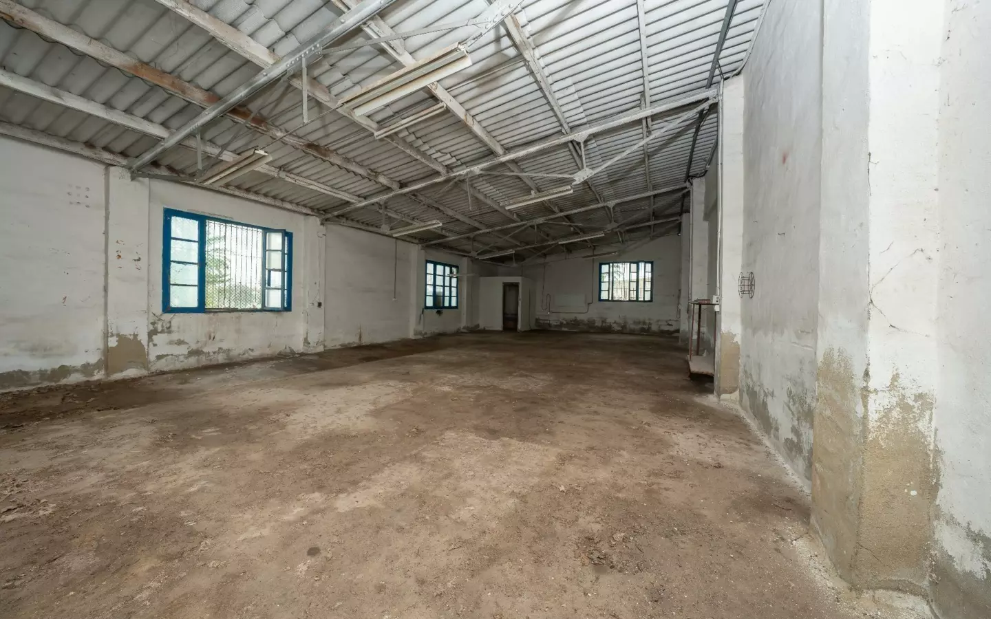 3-bedroom Country House In Crevillent, Spain (847 M²)