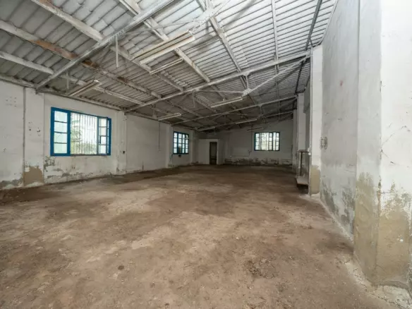 3-bedroom Country House In Crevillent, Spain (847 M²)
