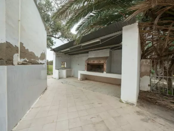 3-bedroom Country House In Crevillent, Spain (847 M²)
