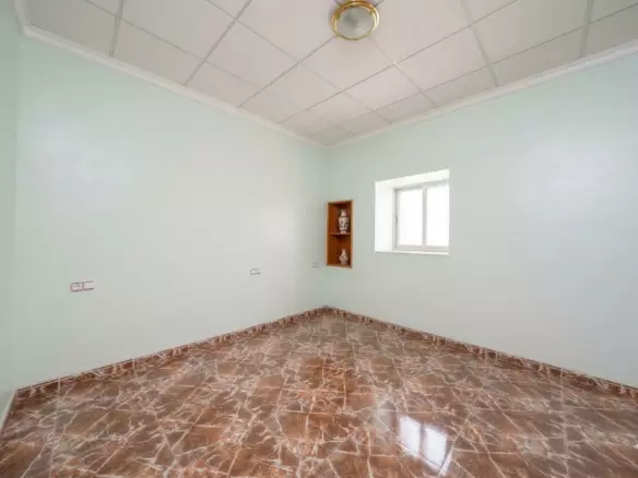 3-bedroom Country House In Crevillent, Spain (847 M²)