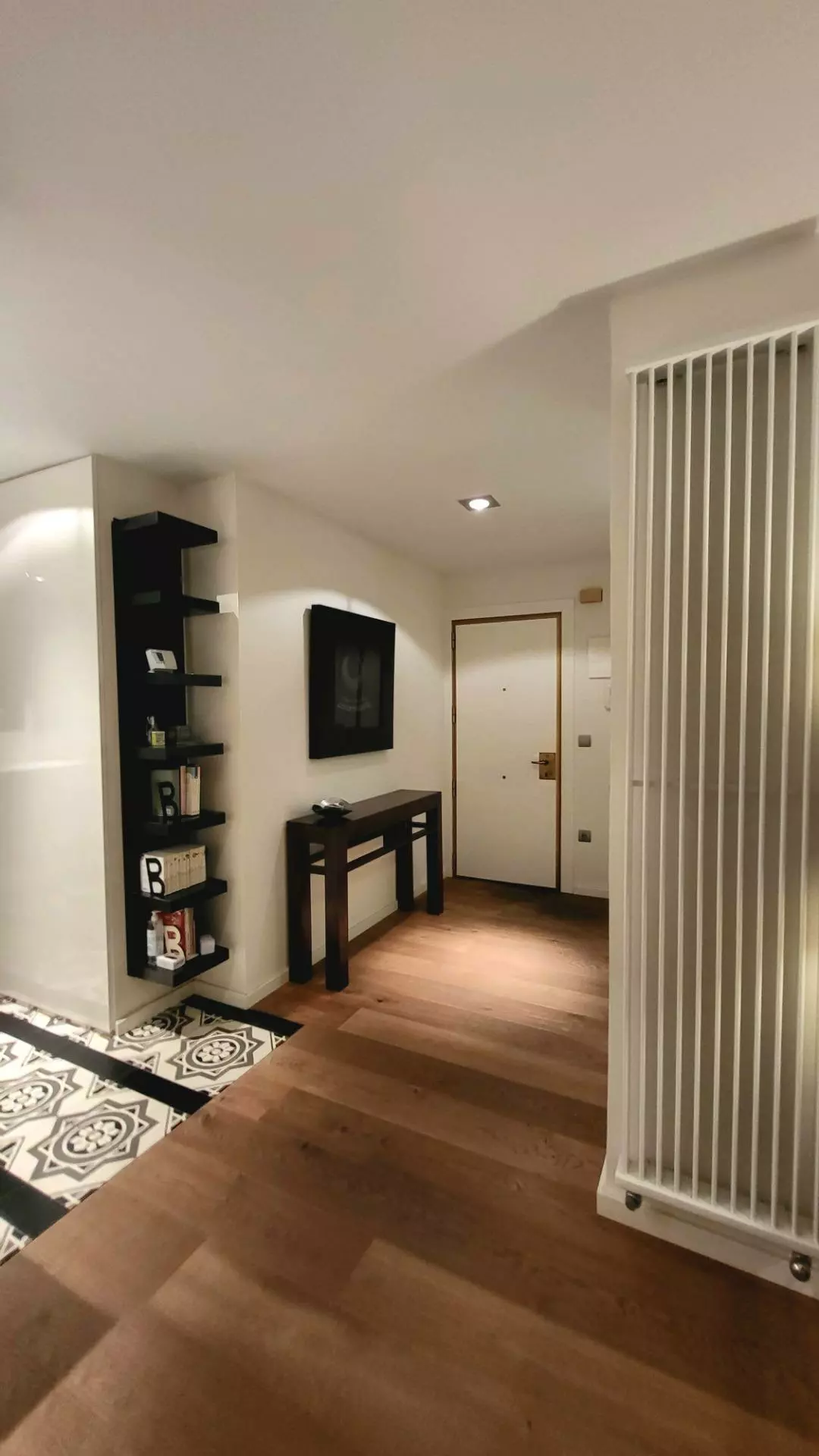 17-6-0f83c3 3-bedroom Flat In Benidorm, Spain (133 M²)