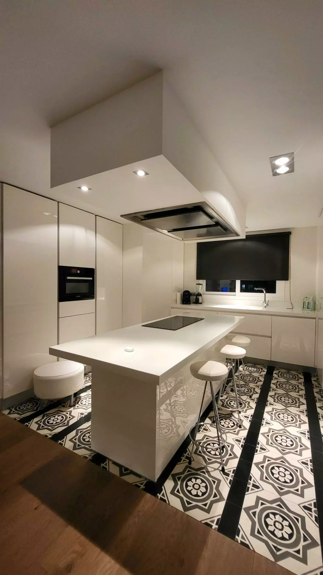 17-7-05190e 3-bedroom Flat In Benidorm, Spain (133 M²)