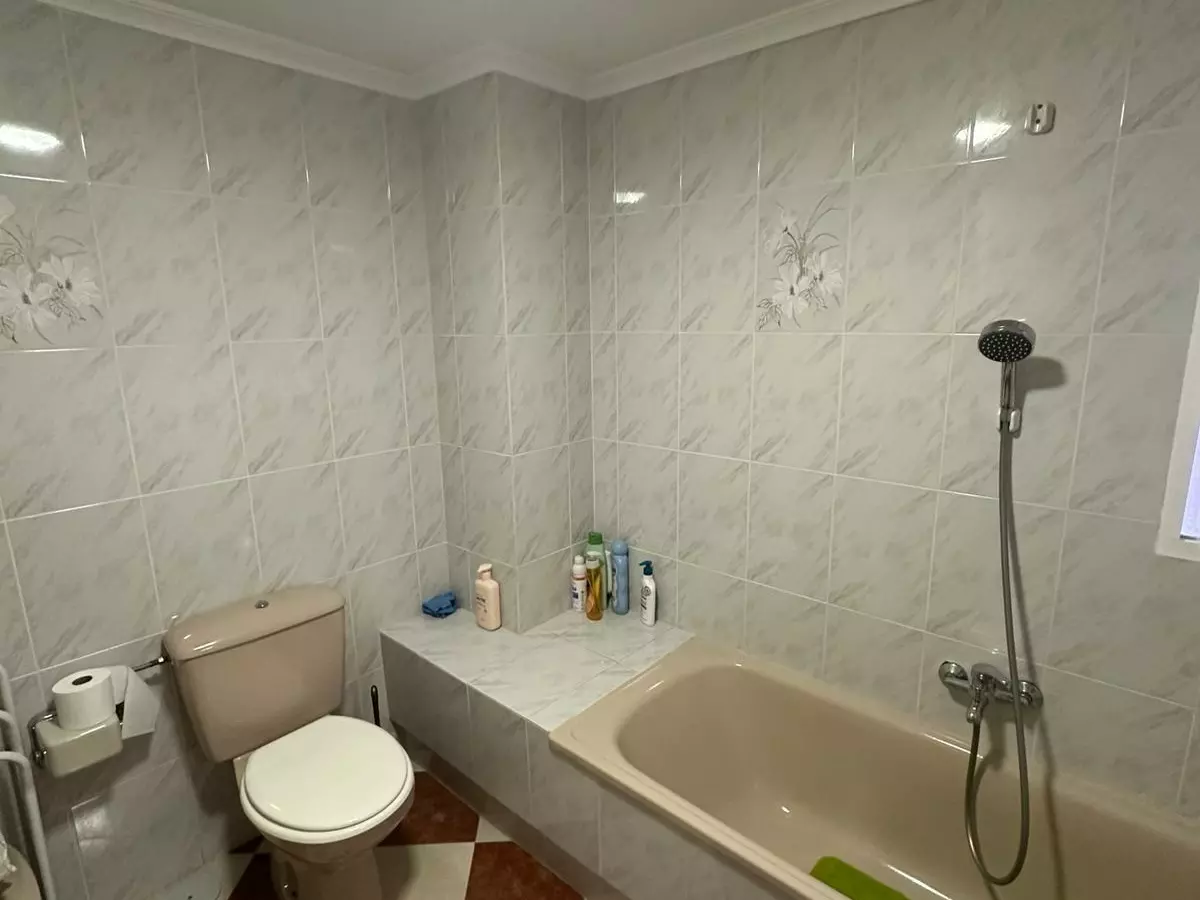 3-bedroom Apartment In Alicante, Spain (143 M²)