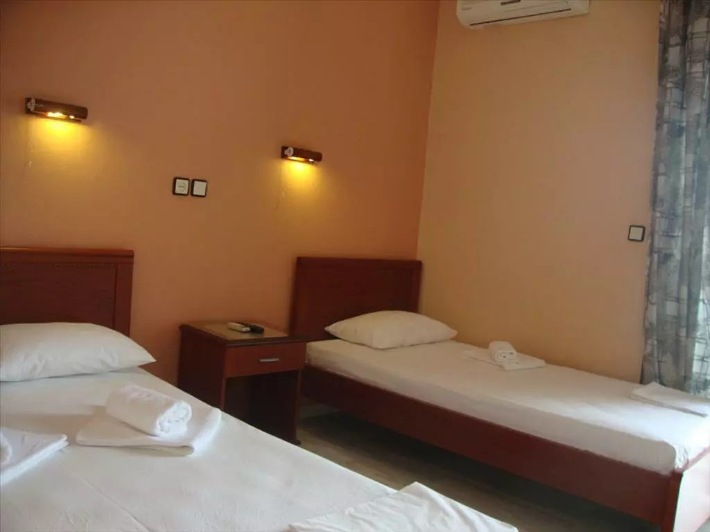 Hotel In Easts Olimpos, Greece (930 M²)