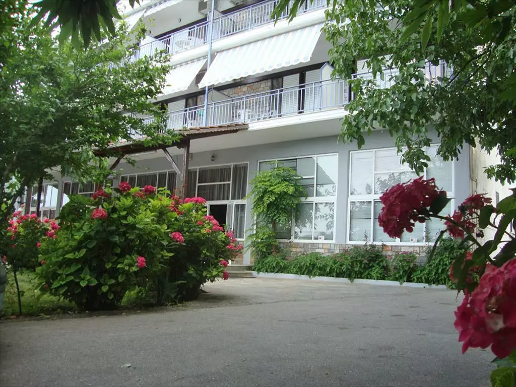 Hotel In Easts Olimpos, Greece (930 M²)