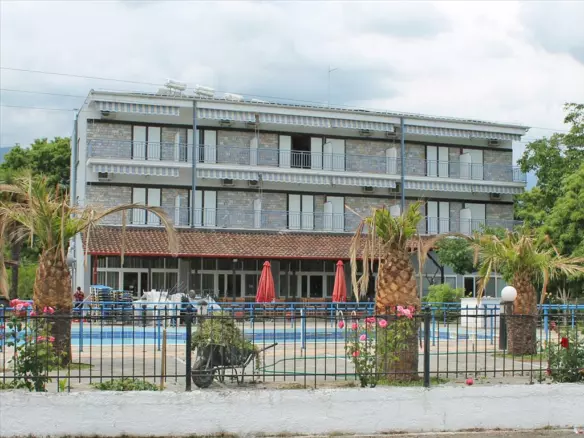 Hotel In Easts Olimpos, Greece (930 M²)