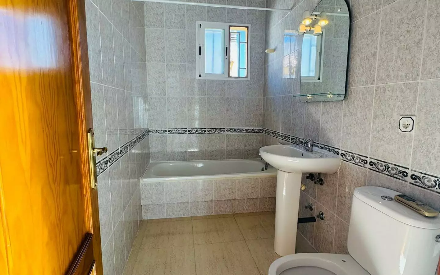 2-bedroom House In Polop, Spain (78 M²)